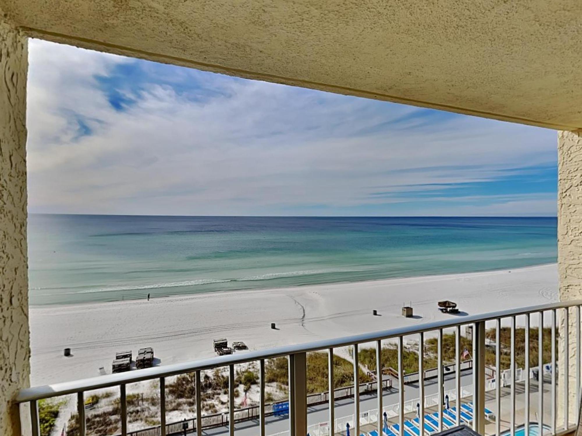 Regency Tower Pcb #710 Apartment